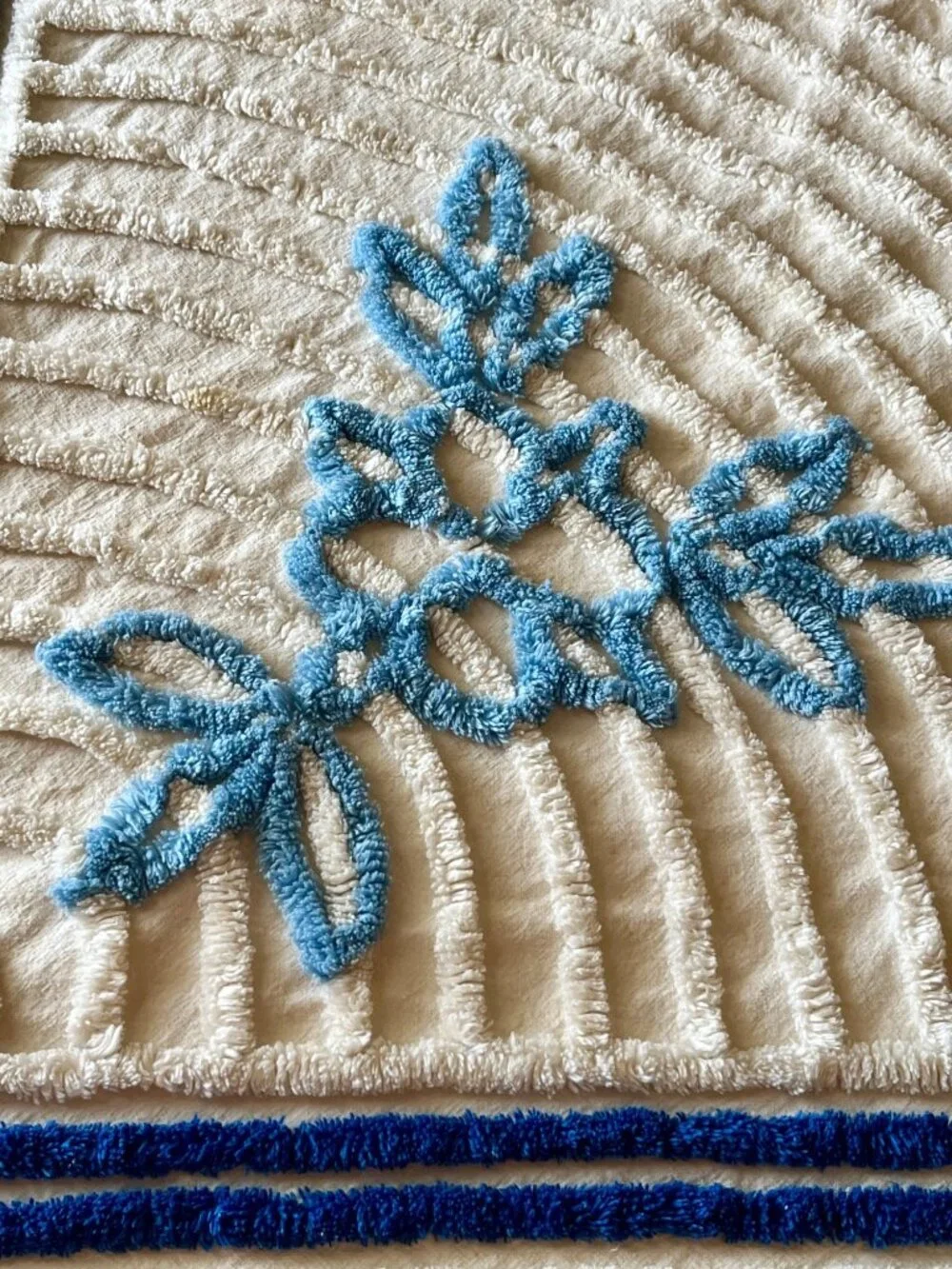 Vintage Ivory & Blue Chenille Bedspread With Floral Design For Full/Queen Bed